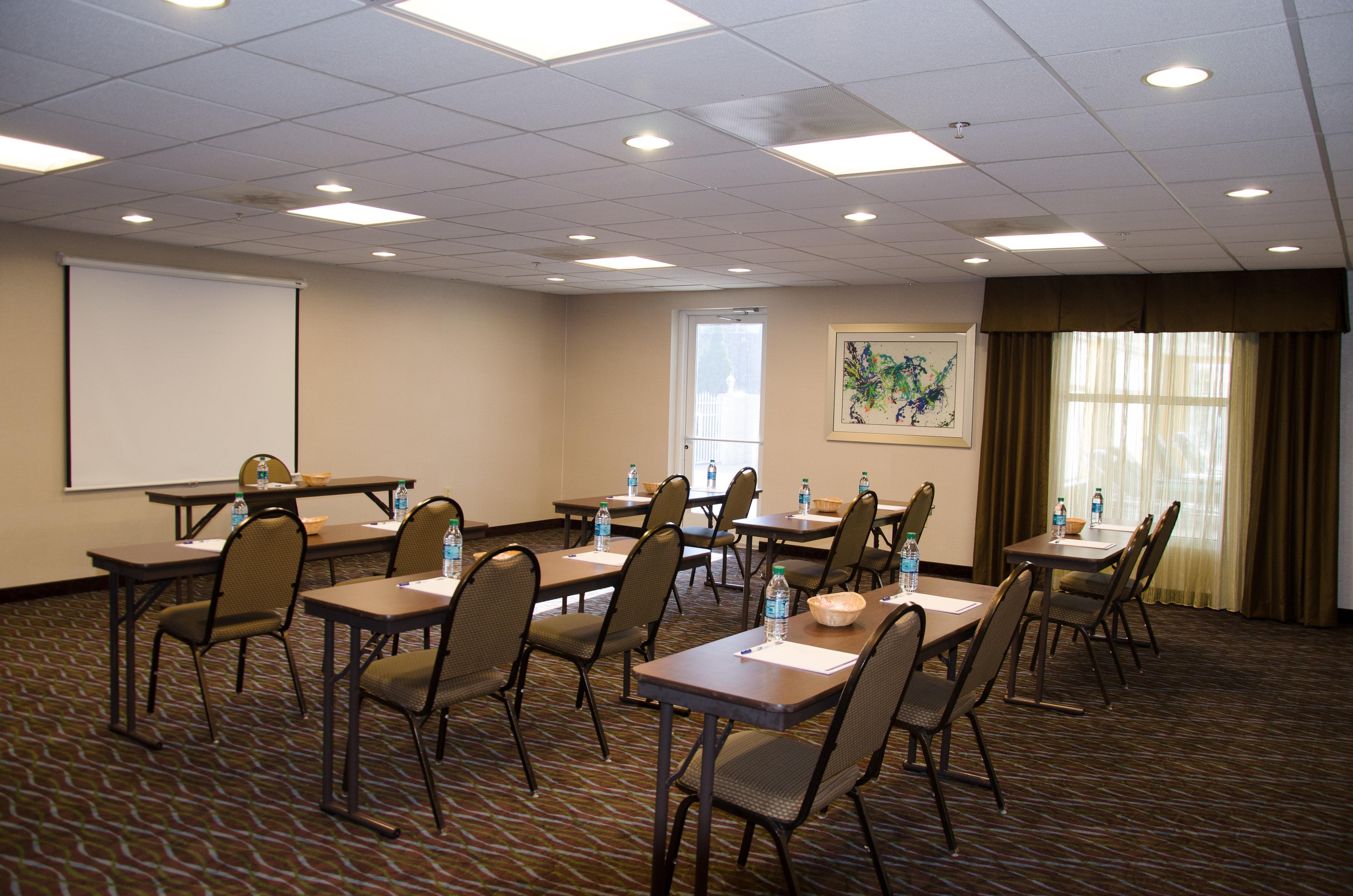 Holiday Inn Express Hotel & Suites - Concord By Ihg Kannapolis Exterior photo