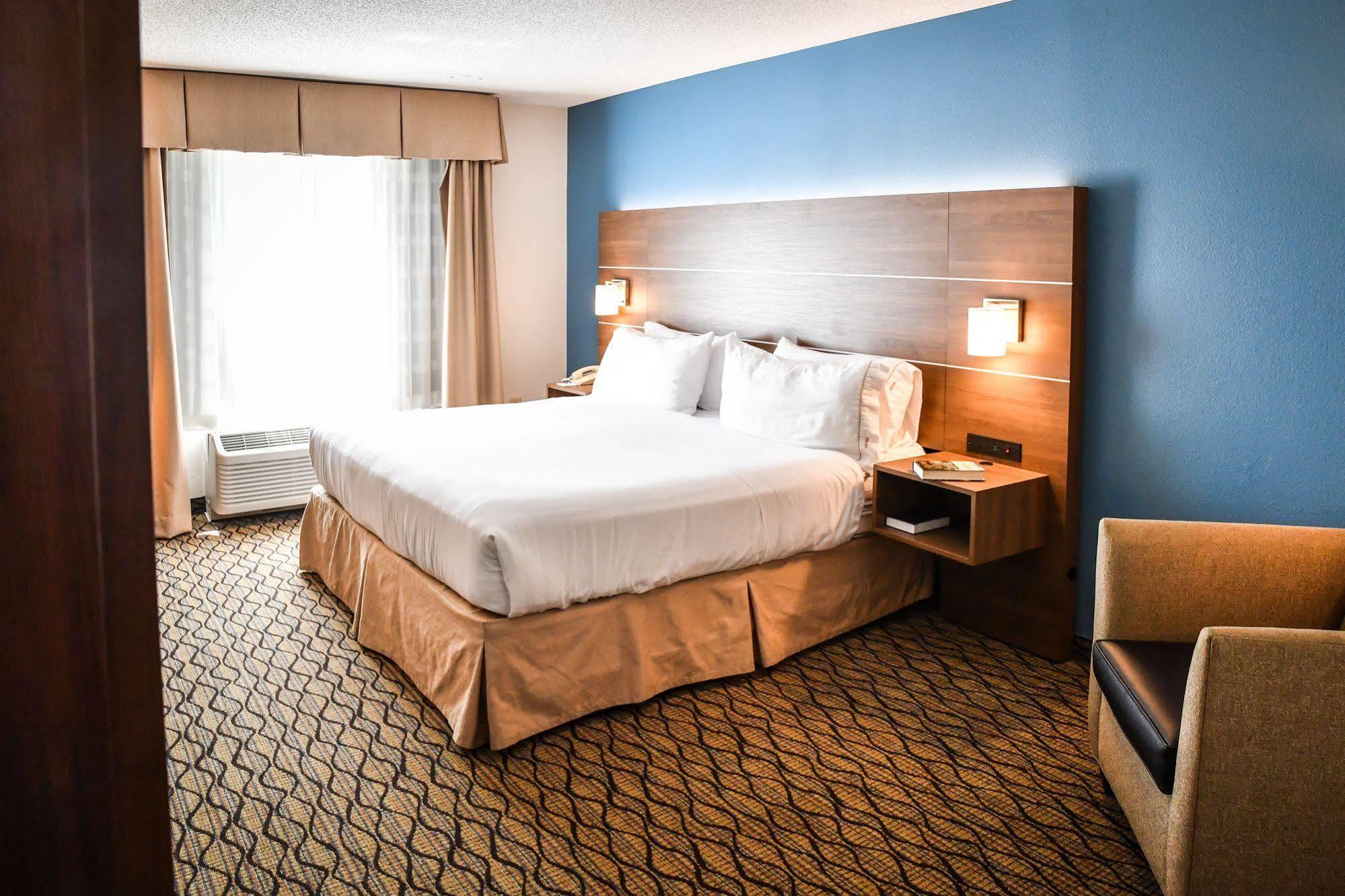 Holiday Inn Express Hotel & Suites - Concord By Ihg Kannapolis Exterior photo